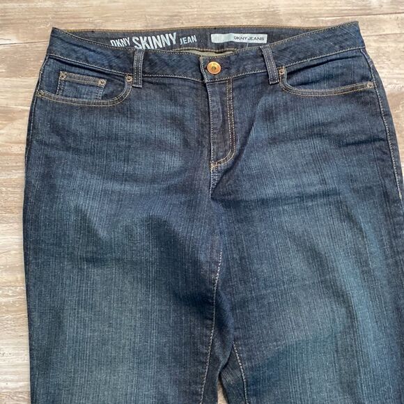 DKNY Skinny Jean Womens Size 16R - Picture 2 of 6